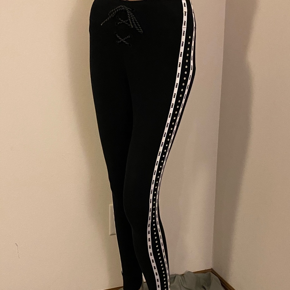 NWOT Pink leggings